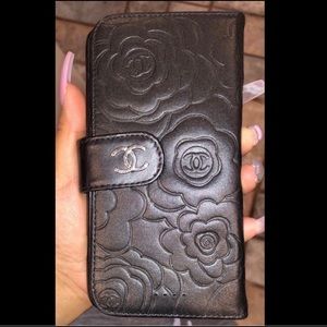 Chanel supe case